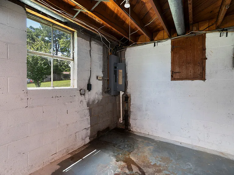 1331 Keesling Ave — Photo 15