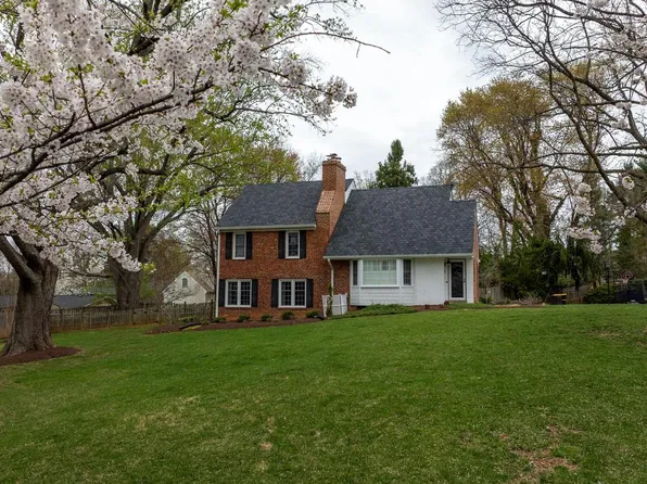 3617 Patrick Henry Dr, Olney, MD 20832