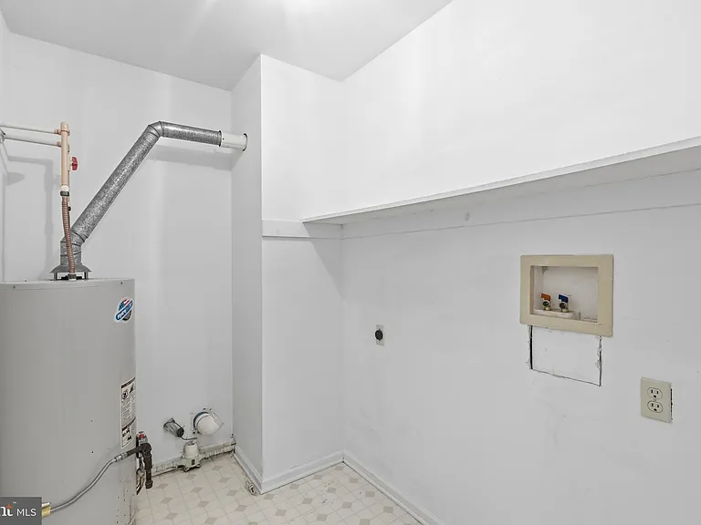 251 N Caroline Pl — Photo 22