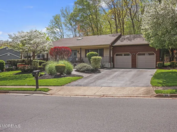 38 Ruby Drive, Morganville, NJ 07751