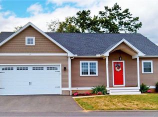 21 Chapman Chase #21, Windsor Locks, CT 06096