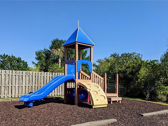 5th image of 9543 Newdale Way APT 201