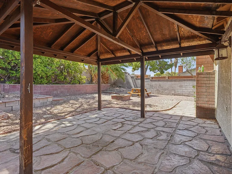 3971 Spring Leaf Dr — Photo 6
