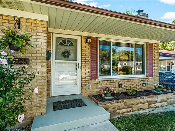 3rd image of 3925 Trebor Dr