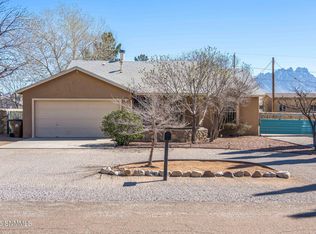 5016 Redland Dr, Las Cruces, NM 88011