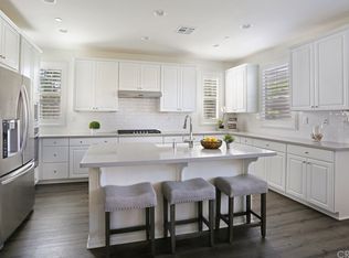2 Majeza Ct, Mission Viejo, CA 92694