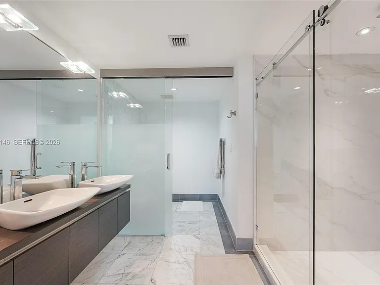 200 Biscayne Boulevard Way #3613 — Photo 17