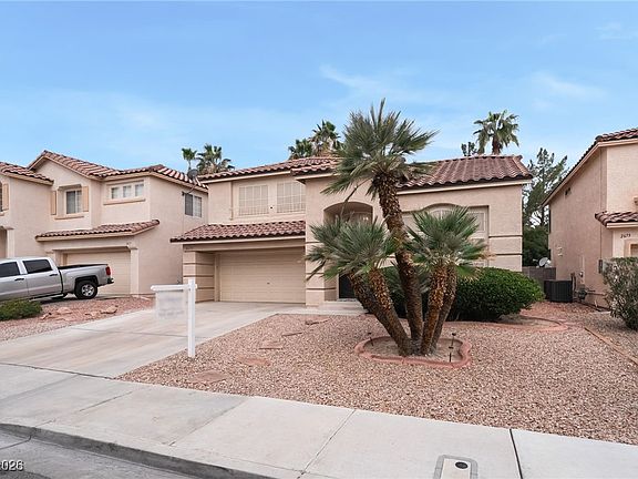 3rd image of 2673 Ridgewater Cir