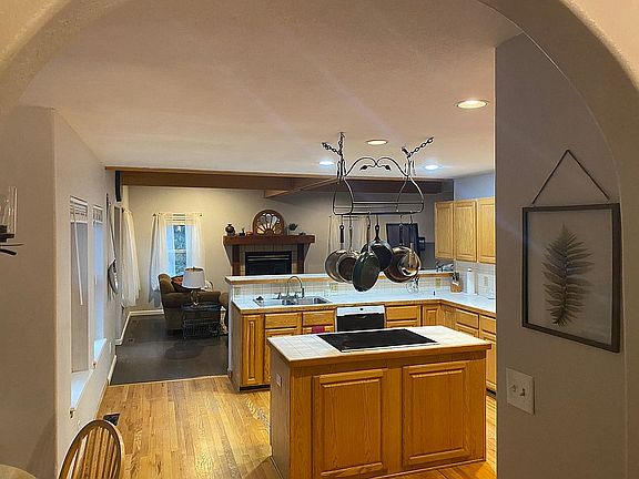 2nd image of 1302 Gambel Oaks Pl