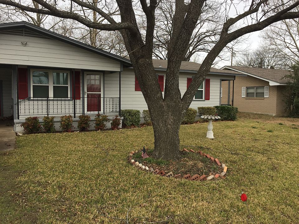 1st image of 1402 Avenue D