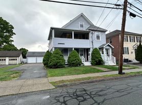 20 Harrington St, Watertown, MA