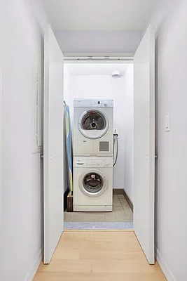 Sold by Compass | media 5