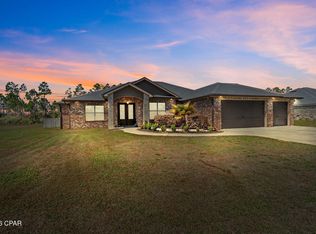 3203 Nautical Dr, Southport, FL 32409