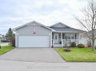 38 Kentucky Ave S, Wasaga Beach, ON L9Z3A8