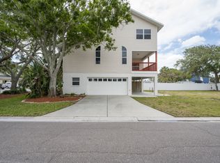 1612 1st St, Indian Rocks Beach, FL 33785