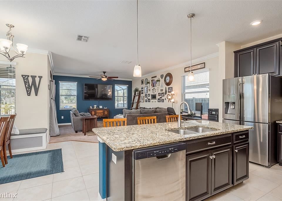 1st image of 13936R Reindeer Cir