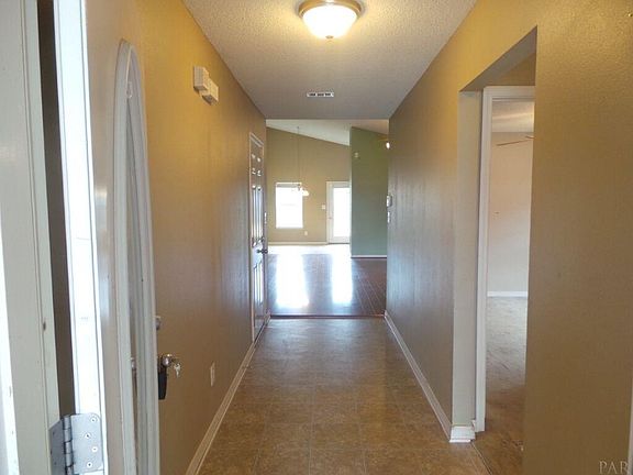 3rd image of 6634 Tampa Dr