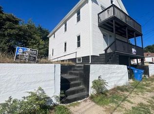 113 Carlton St FLOOR 2, Cranston, RI 02910