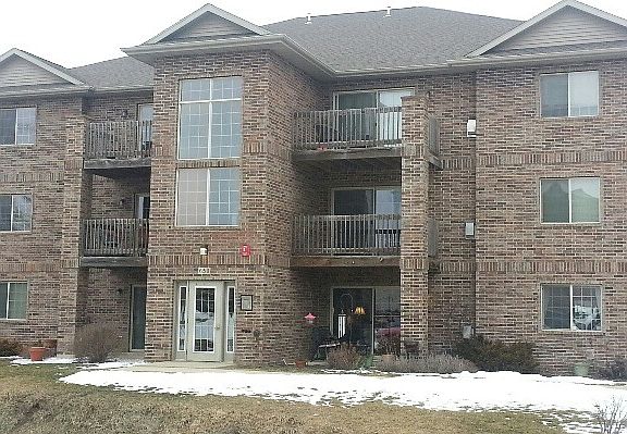 exterior pic,