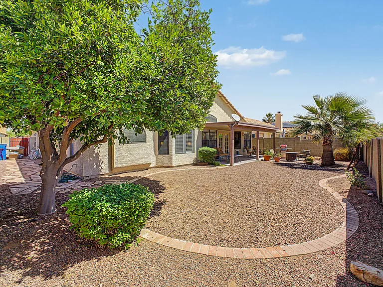 7243 W Morrow Dr — Photo 18