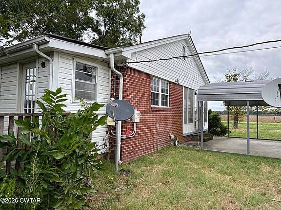 4th image of 875 Glendale Rd