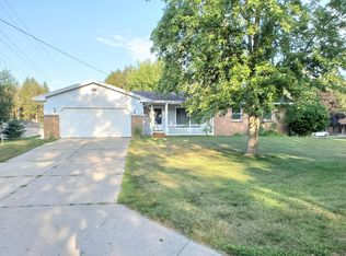 11335 Valley View Ave, Allendale, MI 49401