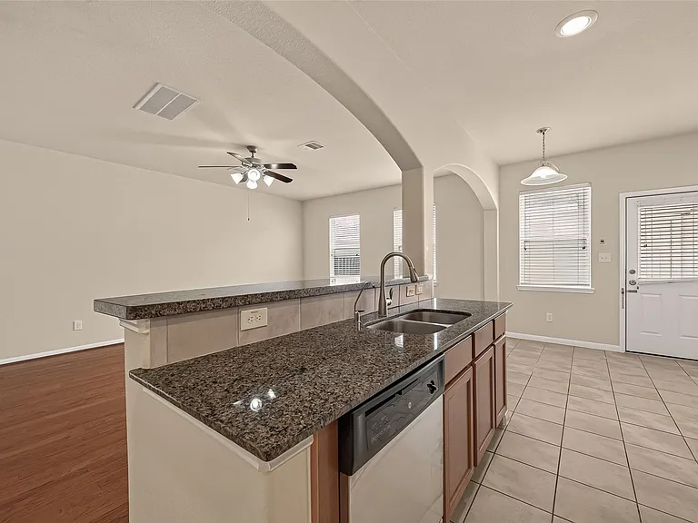 7110 Granite Terrace Ln — Photo 12