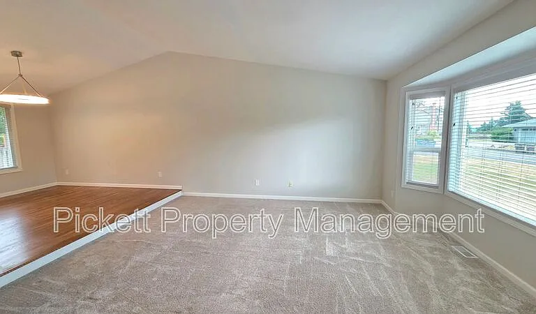 8067 Daniel Pl NW — Photo 8