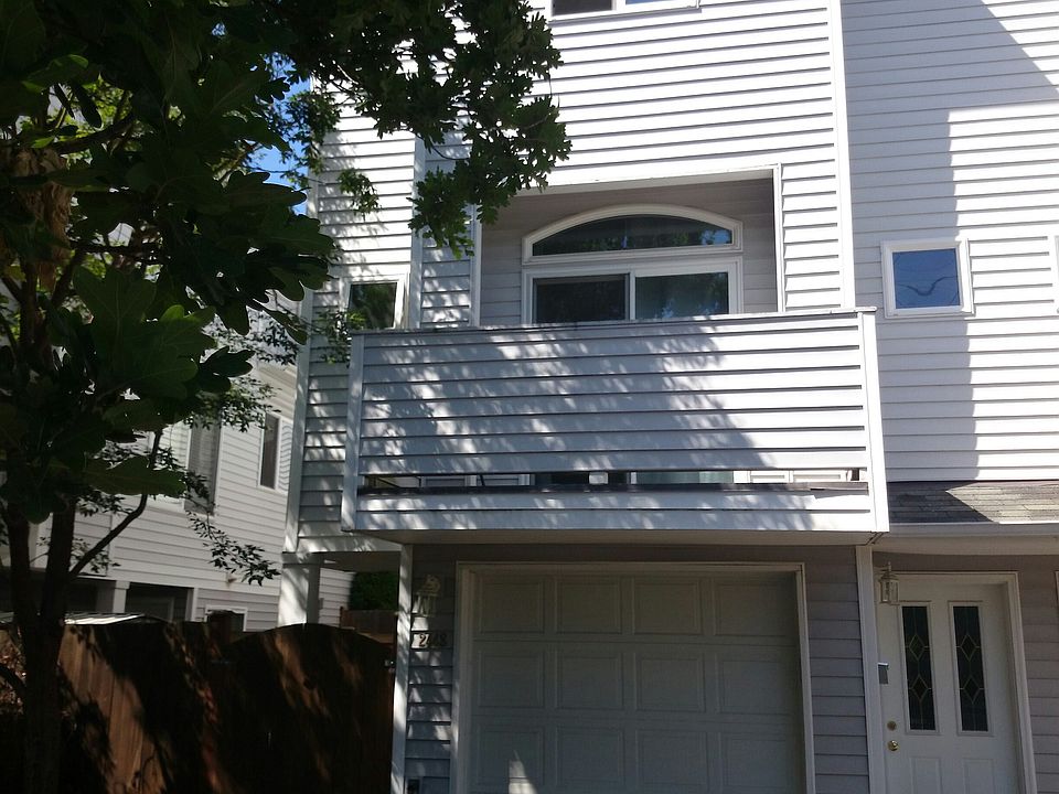 2nd image of 2448 NW 57th St