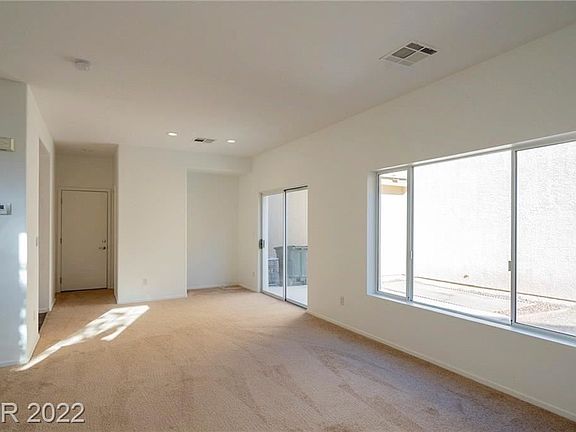 3rd image of 1155 Sunny Acres Ave