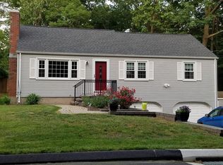 63 Albemarle Rd, Longmeadow, MA 01106