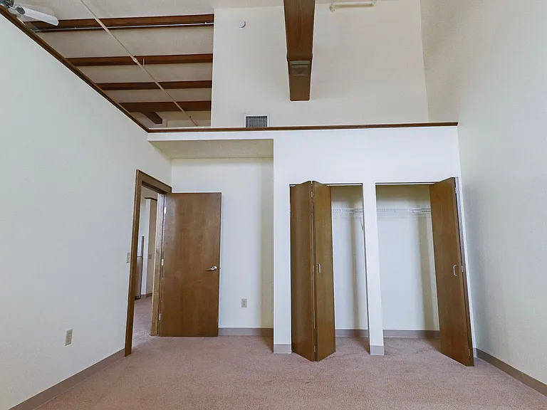 East High Apartments — Photo 86