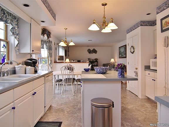 2nd image of 38 Josephs Dr