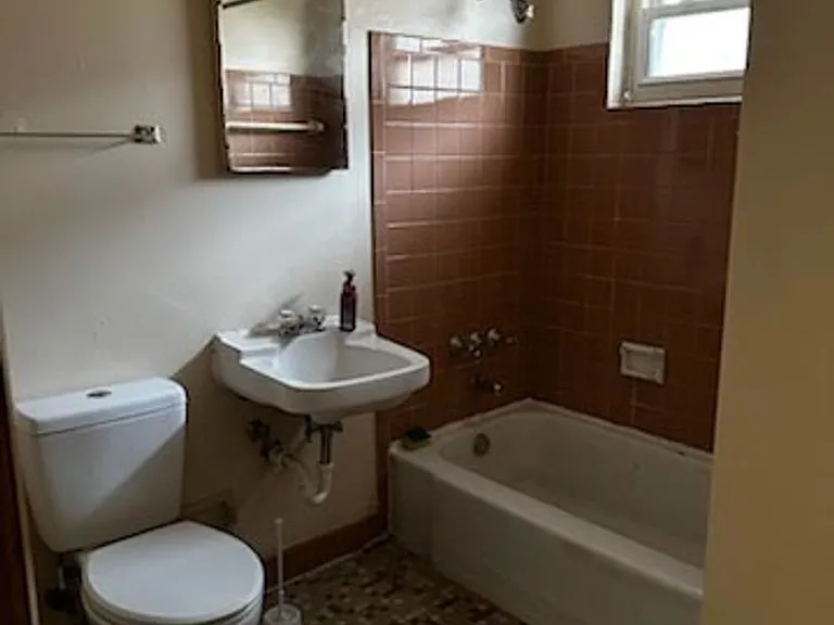 4800 W Hampton Ave — Photo 7
