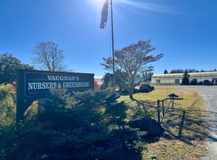 726 Old Jonas Ridge Rd, Newland, NC 28657