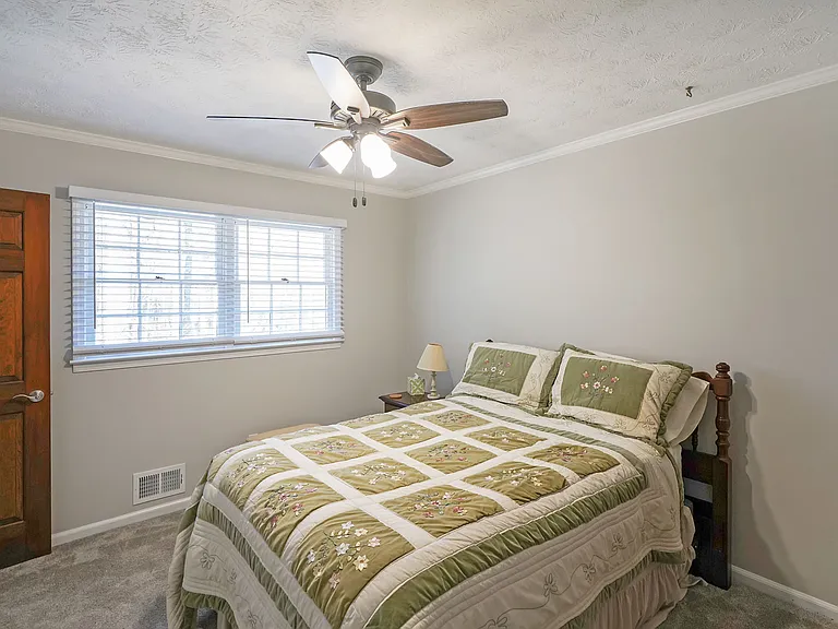 752 Mountainbrooke Cir — Photo 9
