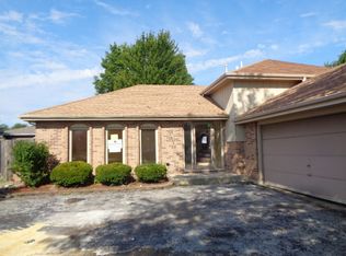 19132 Roy St, Lansing, IL 60438