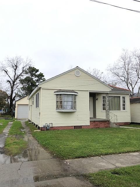 1st image of 9425 Edinburgh St