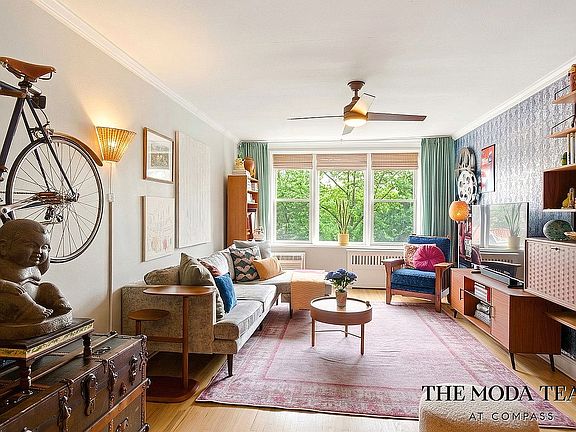 4th image of 601 Kappock St APT 6F
