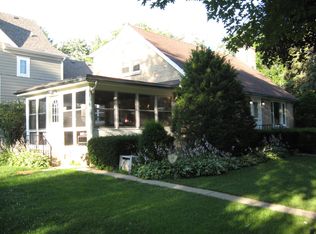 540 N Eagle St, Naperville, IL 60563