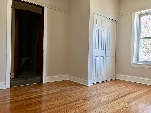 4th image of 4133 N Central Park Ave #3E