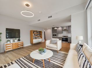 101 Alhambra Square, Alhambra, CA 91801