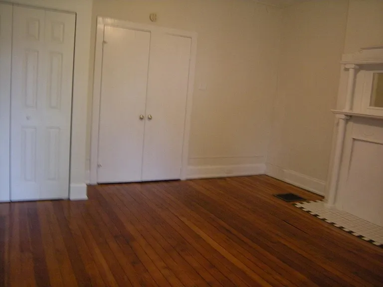 531 Riddle Rd #1 — Photo 2