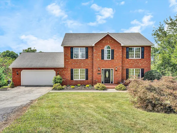 2269 Karen Dr, Salem, VA 24153