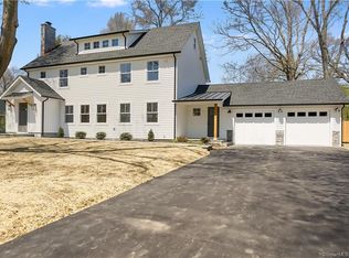 8 Anderson Rd, Norwalk, CT 06851