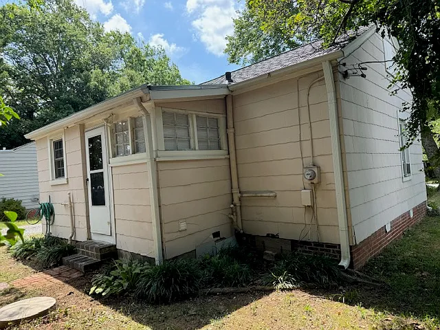Exterior/back side