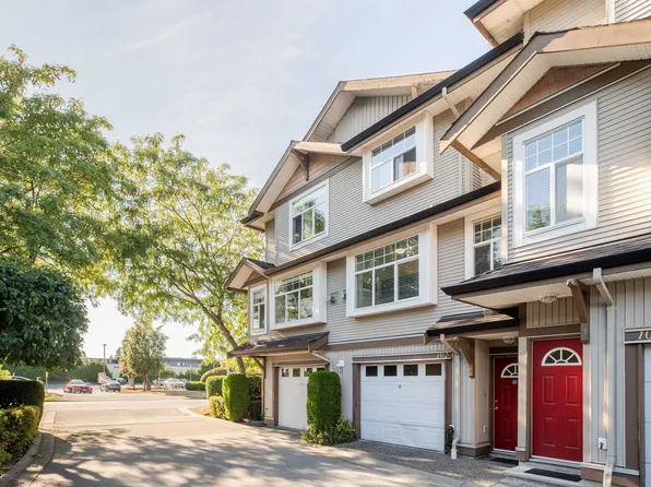 9580 Prince Charles Blvd #102, Surrey, BC V3V 1S6