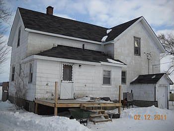 As we head to tour the home, here is the back view.