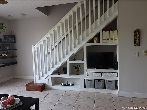 4th image of 3684 San Simeon Cir #3684
