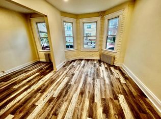 43 W 54th St APT 1, Bayonne, NJ 07002